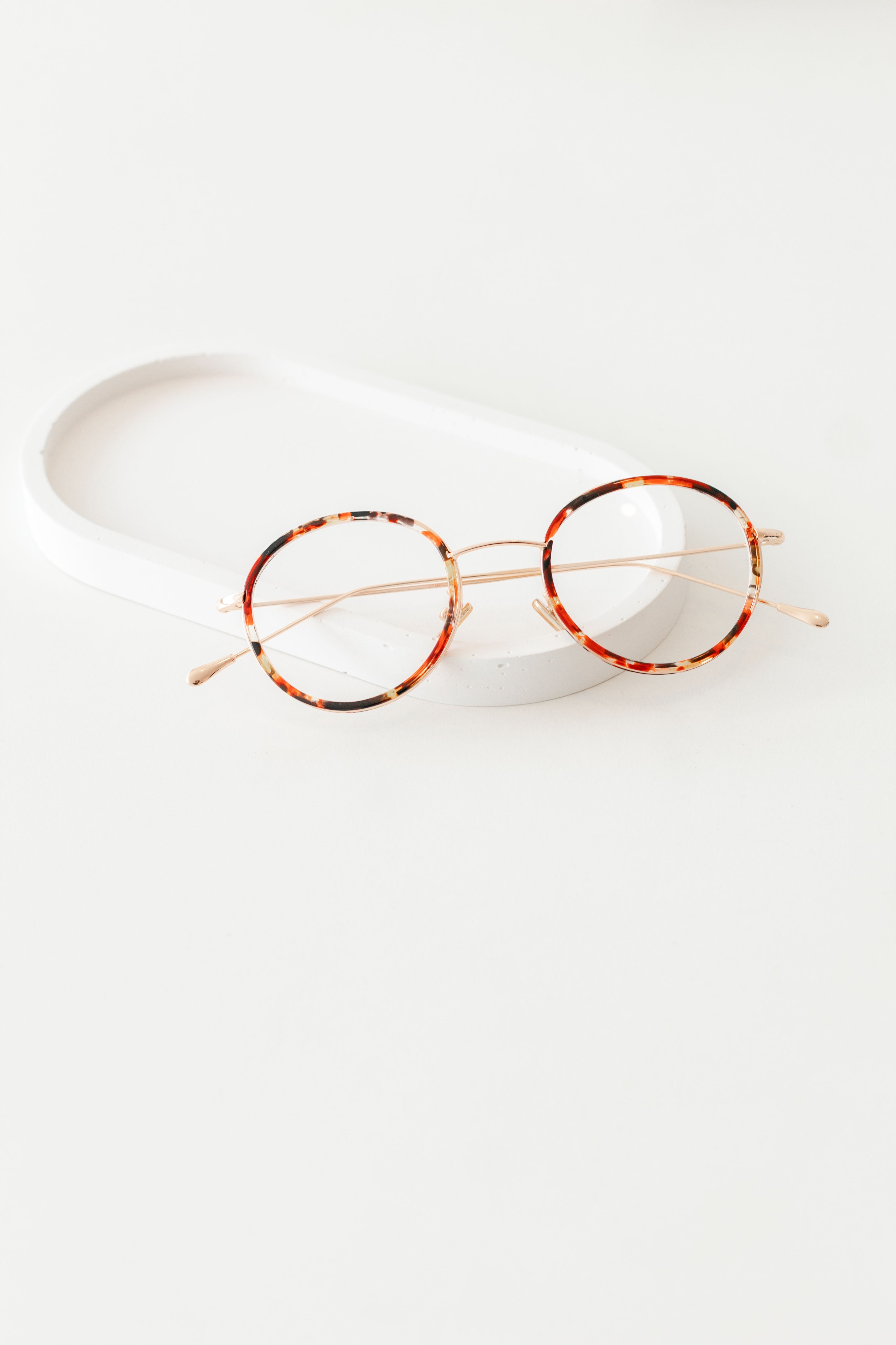 Monture de lunettes ronde vendue chez SKY Optics